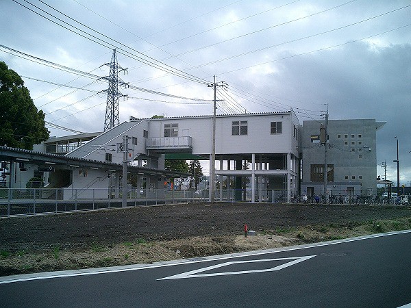 ＪＲ光の森駅　パネル・手摺工事